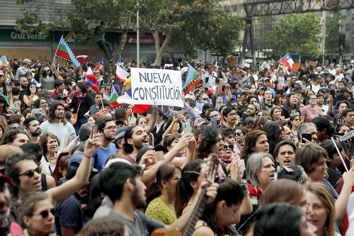 Especialistas De La U. De Chile Analizan El Momento Que Atraviesa El ...